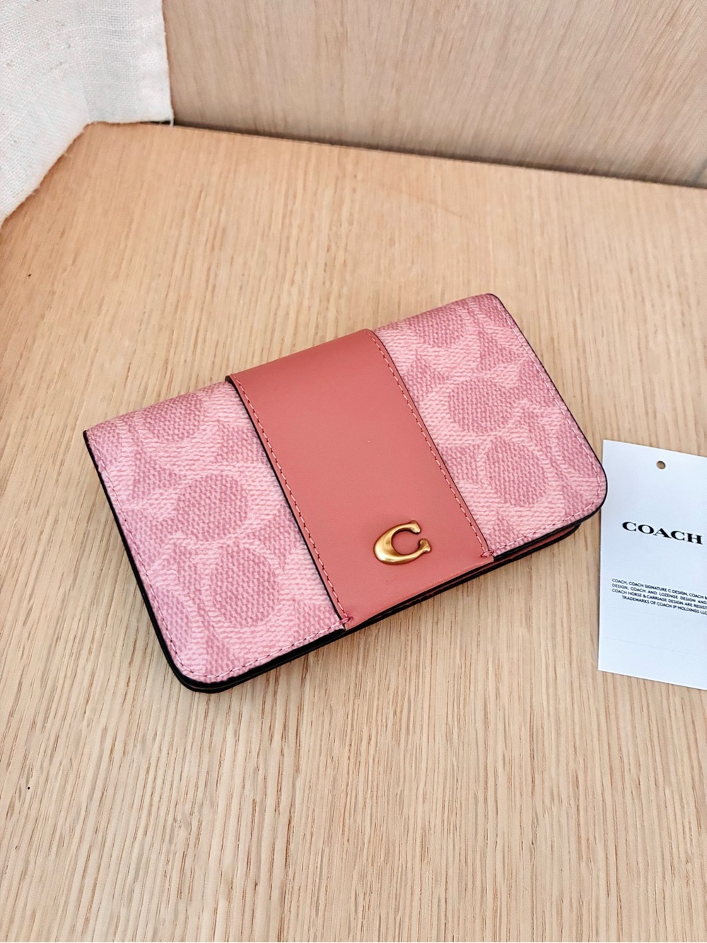 NWTđ¸Coach Essential Slim Card Case In Signature Canvas Melon Pink CR542 Wallet - Picture 2 of 5